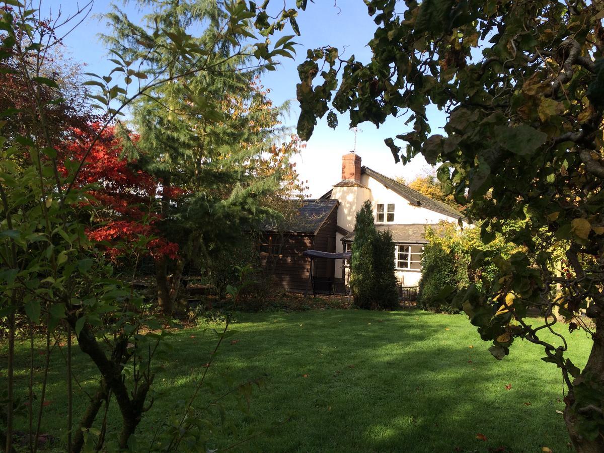 Yew Tree Cottage Леминстер Экстерьер фото