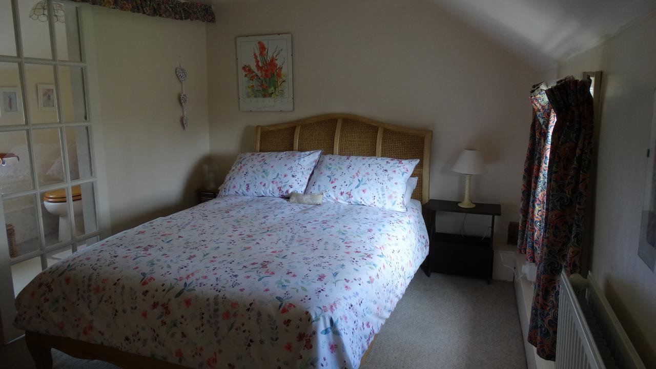 Yew Tree Cottage Леминстер Экстерьер фото